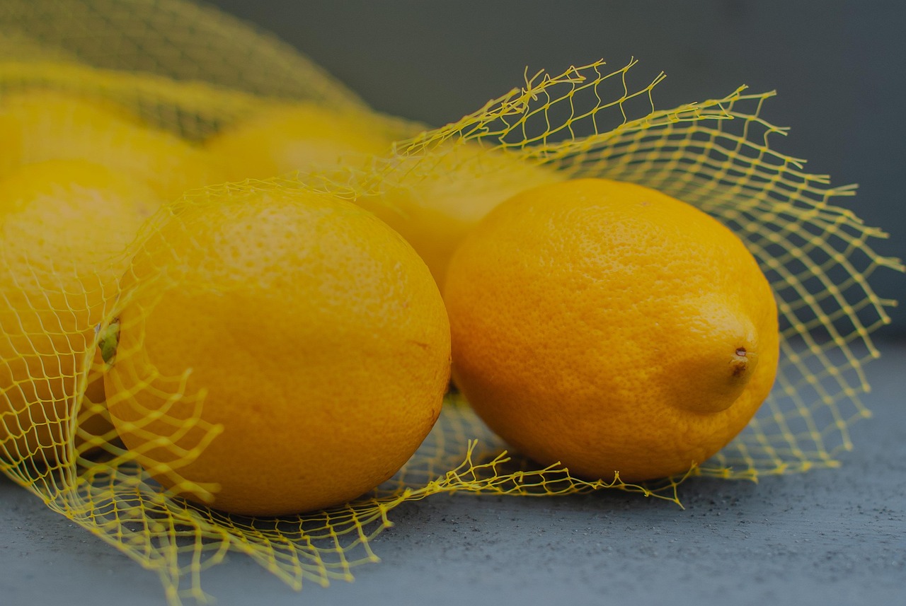 lemon fruit